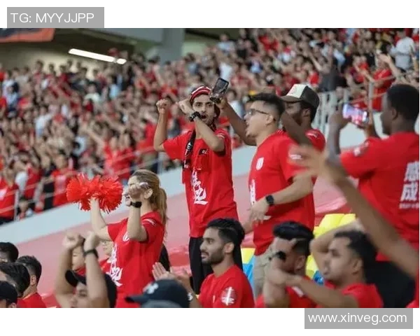 足球巨星真情发声为球队打气燃爆绿茵激励无数球迷共赴荣耀时刻